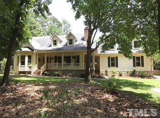 2028 Dove Ln, Clayton, NC 27527