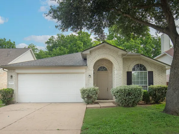 16510 Pademelon Dr, Sugar Land, TX 77498