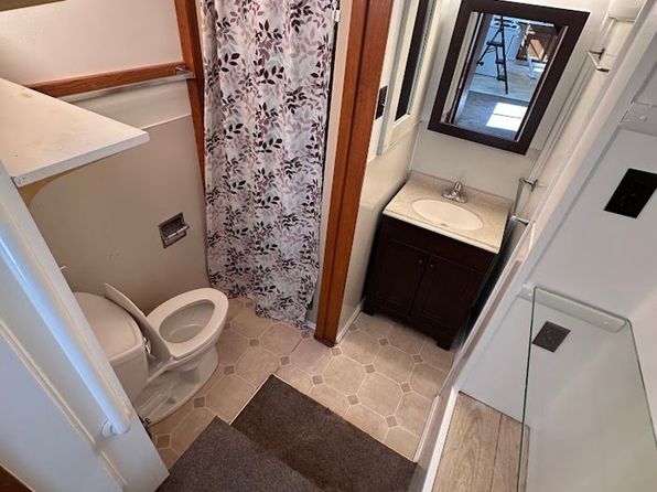 6395 Lakeshore Rd APT 2