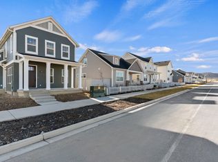 799 W Halvorsen Pkwy, Saratoga Springs, UT 84045