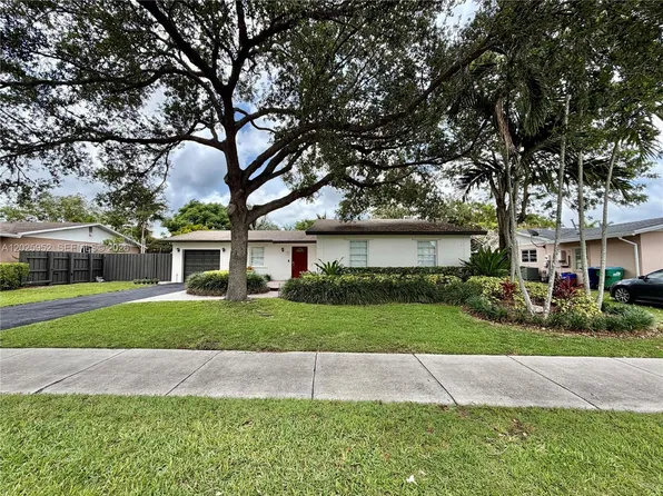 7711 SW 131st Ave, Miami, FL 33183