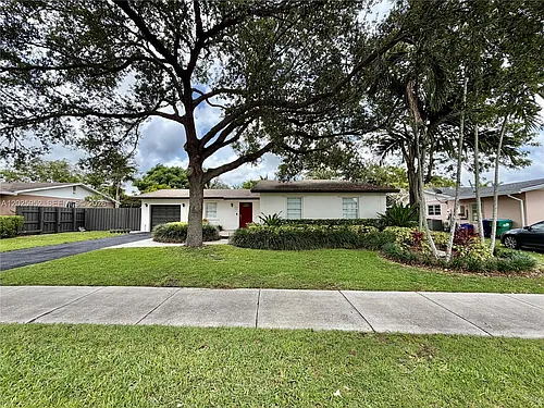 7711 SW 131st Ave Photo 1 7711 SW 131st Ave Photo 1