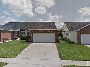 2875 Porter Ridge Rd, Lincoln, NE 68516