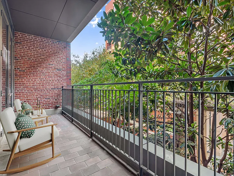 160 W 12th St #23 — Photo 3