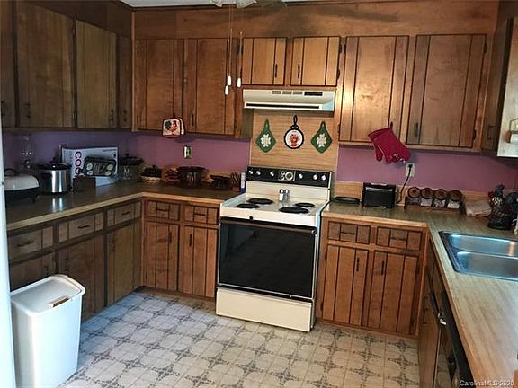 3rd image of 5117 Stoney Oaks Dr #14