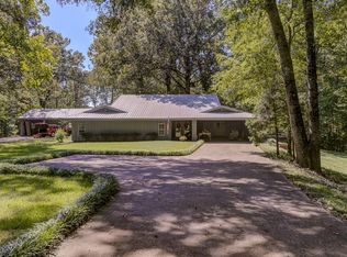 133 Robinhood Rd, Vicksburg, MS 39180