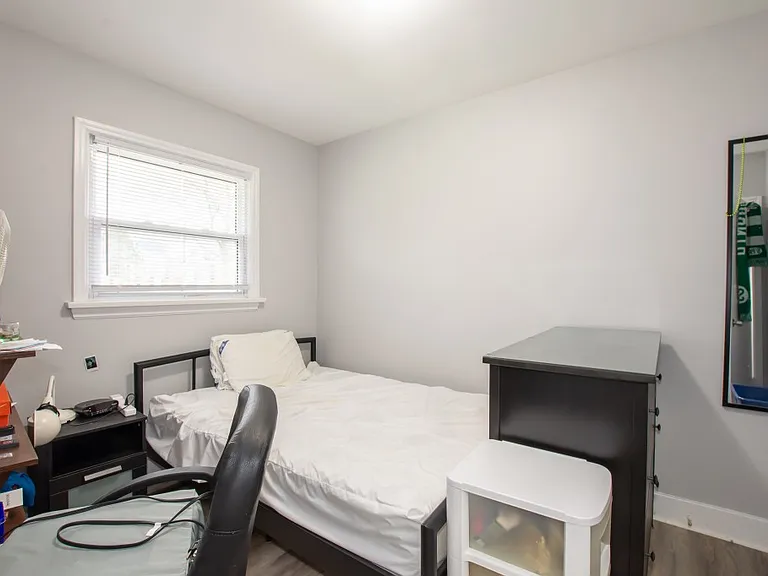 129 Jacobson Ave #1 — Photo 13