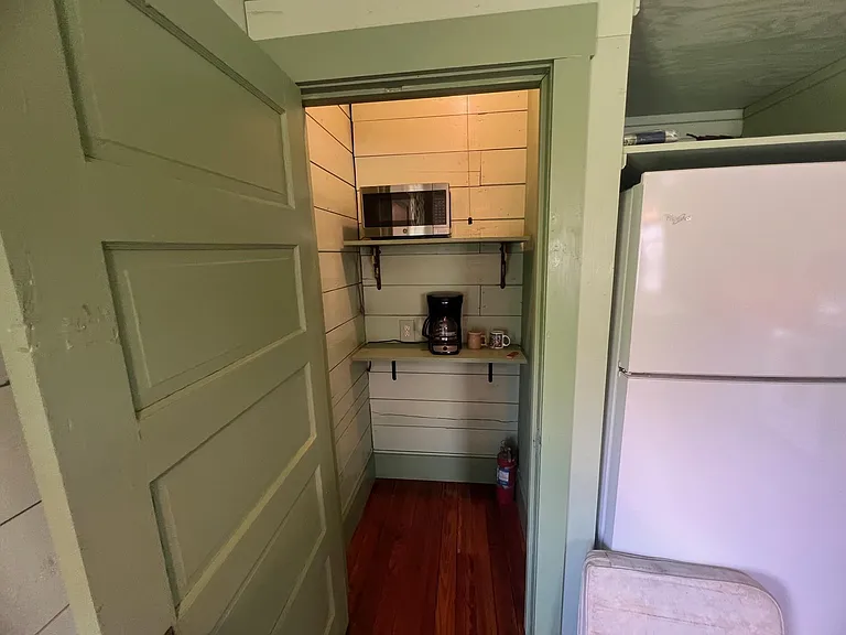 618 Bayridge Rd — Photo 19