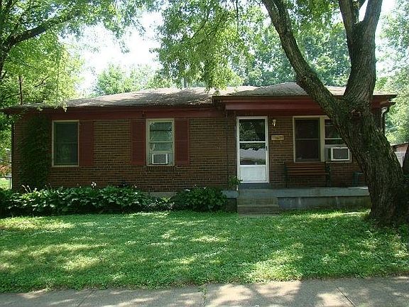 2nd image of 5402 Alicante Ln