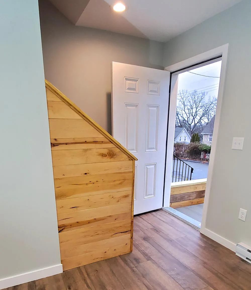 2 bed, 945 sqft, $1,900 — Photo 3