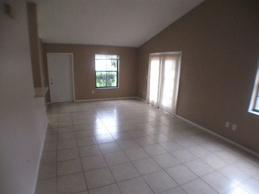 4th image of 18 Spring Loop Cir