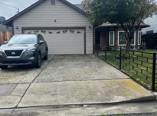 26761 Plainfield St, Esparto, CA 95627