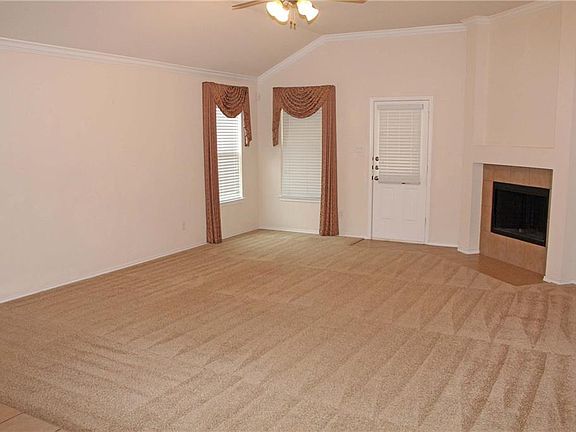 5th image of 6112 Goldenrod Dr
