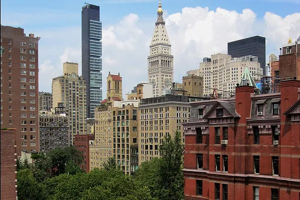 Sold by Corcoran | media 11