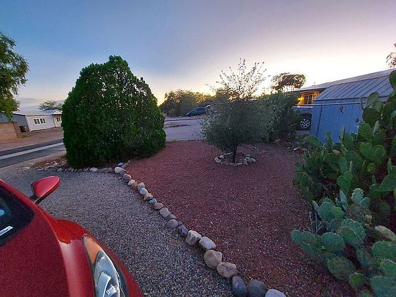 5th image of 10700 W Lettuce Ln