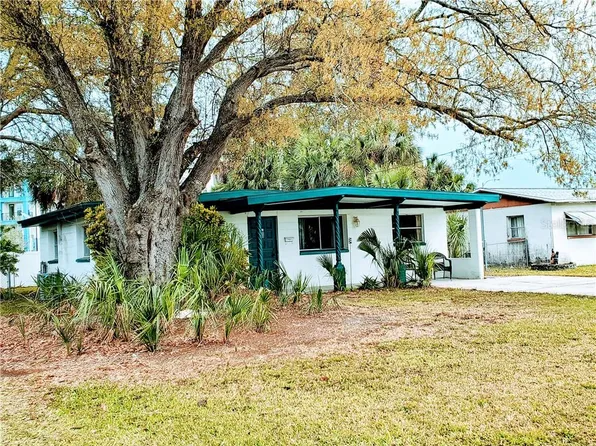 9591 49th Way N, Pinellas Park, FL 33782