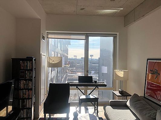1st image of 22-22 Jackson Ave #822
