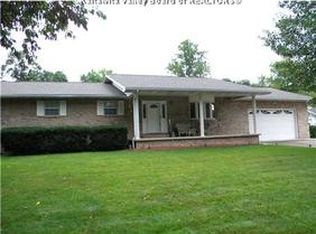 128 Oakwood Rd, Cross Lanes, WV 25313