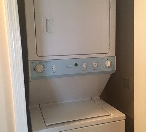 5th image of 8825 153rd St APT 5C