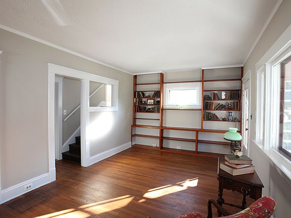 4th image of 17456 Northwood Ave