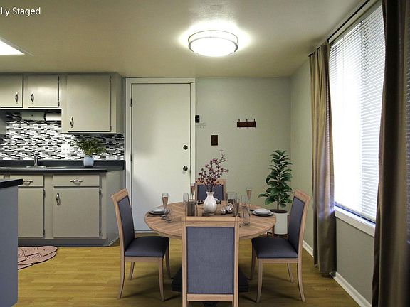 3rd image of 1520 Sutter Dr Unit 1520