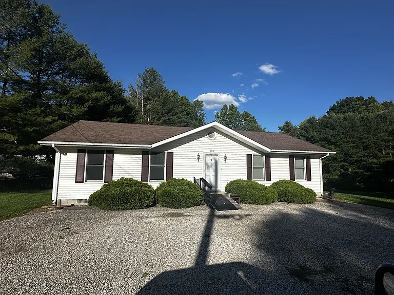 106 Sharon Dr #2 — Photo 1