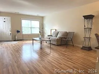 Building Photo - 37 Greenwich Ave #2-6