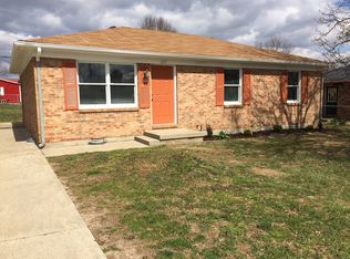 221 Chrisman Ln, Nicholasville, KY 40356