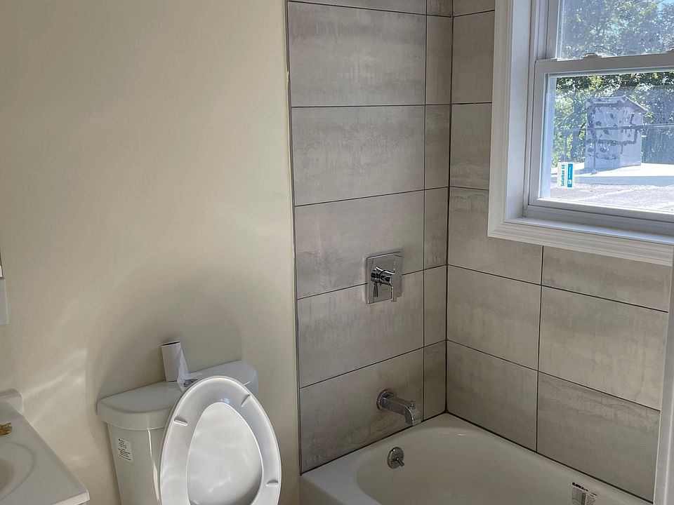 2nd image of 78 Treacy Ave Floor 3