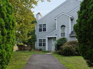 99 Carousel Cir, Doylestown, PA 18901