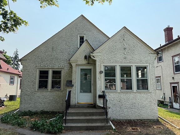 2nd image of 3841 29th Ave S