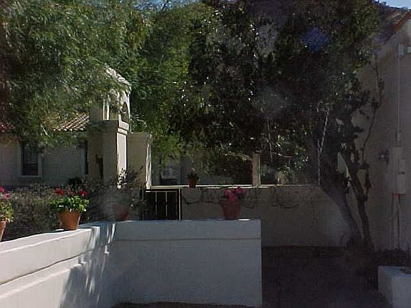 4th image of 1131 E Coral Gables Dr