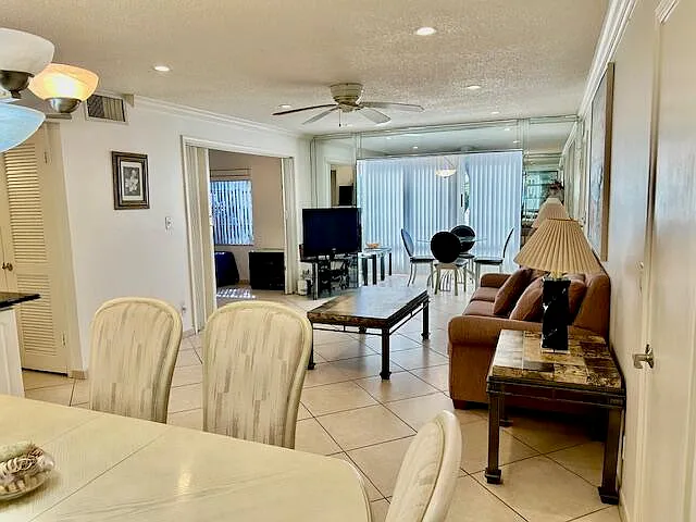 6435 Bay Club Dr #2 — Photo 9