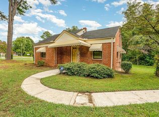 708 N King Charles Rd, Raleigh, NC 27610