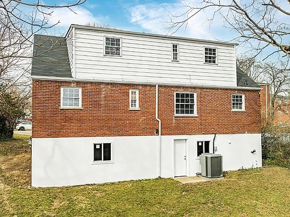 5th image of 3281 Dunn Ct