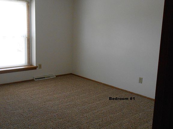 5th image of 734 Fairwood Dr APT 1