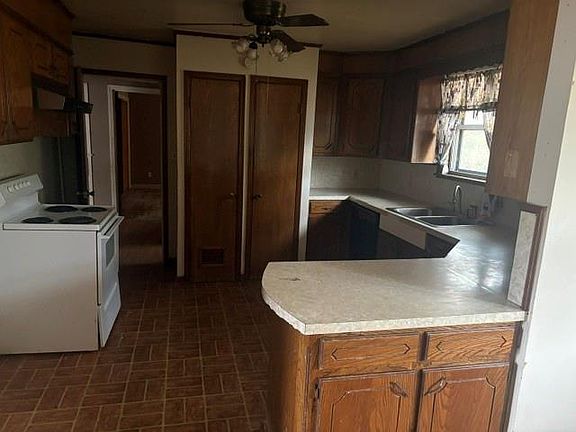 4th image of 717 McKinley St
