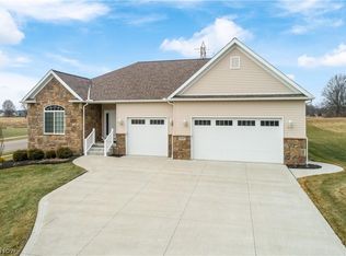 7605 Rolling Green Ave NW, Massillon, OH 44646