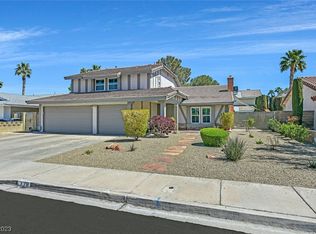 338 Esquina Dr, Henderson, NV 89014