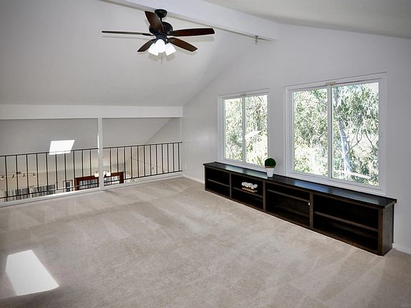4th image of 11004 Red Rock Dr