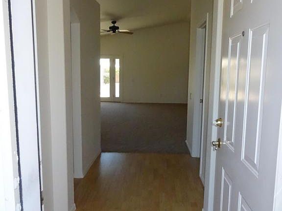 4th image of 2227 E Ross Ave