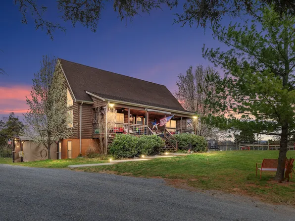 1626 Marys Shady Ln, Front Royal, VA 22630