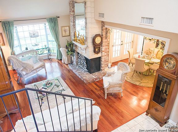 4th image of 3605 Hidden Dr APT H2