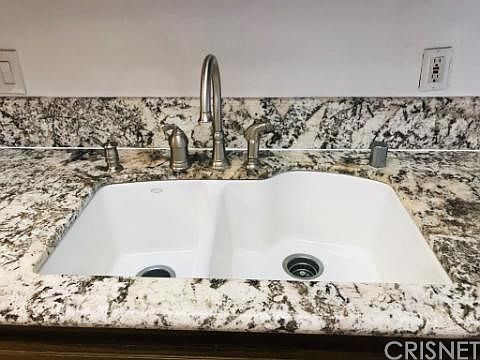 3rd image of 1243 Wellesley Ave #3