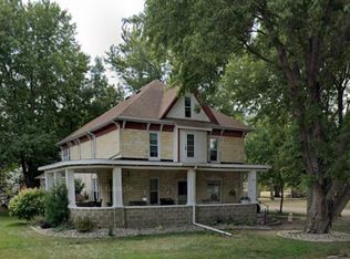 1041 Washington St, Centerville, SD 57014