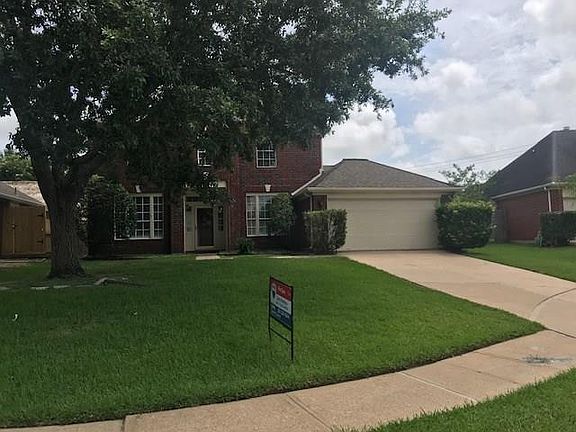 3rd image of 16019 Biscayne Shoals Dr