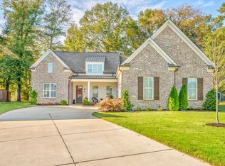 255 Nebhut Ln, Rossville, TN 38066
