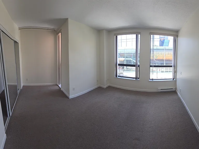 14 Begbie St #301 — Photo 19