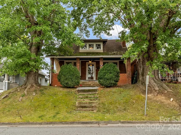 36 State St, Marion, NC 28752