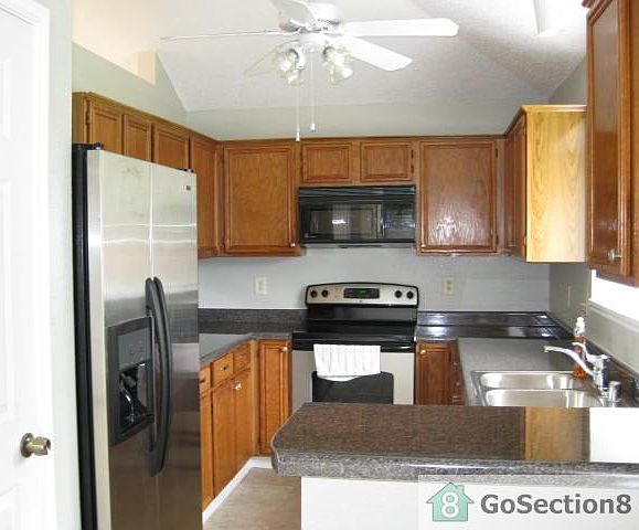 2nd image of 2205 Brookside Dr